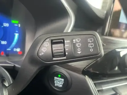 Photo 19 Ford Kuga 2.5 Duratec 225ch PHEV Vignale BVA