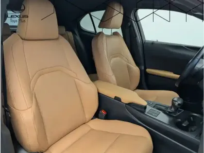 Photo 11 Lexus UX 250H 2WD Le TECHNO