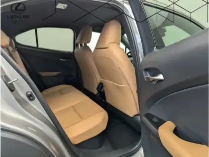 Photo 13 Lexus UX 250H 2WD Le TECHNO