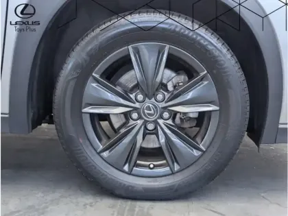 Photo 24 Lexus UX 250H 2WD Le TECHNO