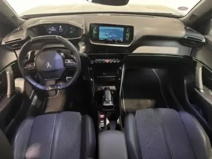 Photo 11 Peugeot 2008  1.2 PureTech 130ch S&S GT EAT8