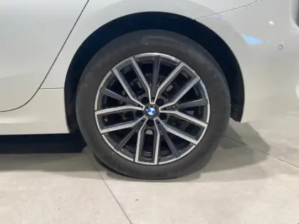 Photo 8 BMW Serie 2 Série 2 ActiveTourer 218i 136ch M Sport DKG7