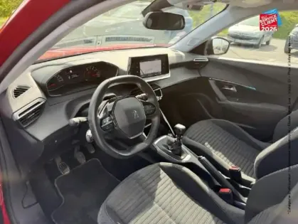 Photo 14 Peugeot 2008  1.2 PureTech 100ch S&S Style