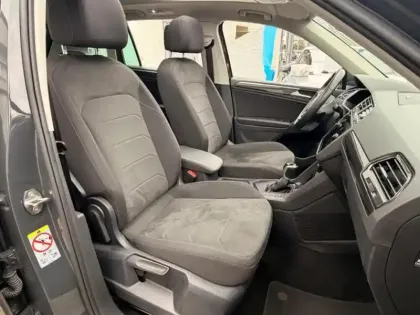 Photo 7 Volkswagen Tiguan  1.4 eHybrid 245ch Elegance DSG6