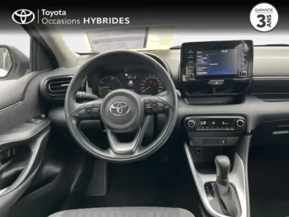 Photo 8 Toyota Yaris  116h Dynamic 5p MY22