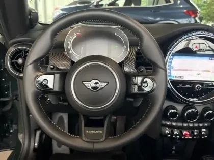 Photo 5 Mini Mini Cabrio Cooper S 178ch Edition Resolute Plus  BVA7