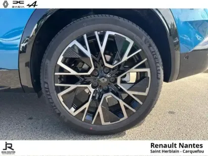 Photo 8 Renault Austral  E-Tech full hybrid 200ch esprit Alpine - Toit Panoramique