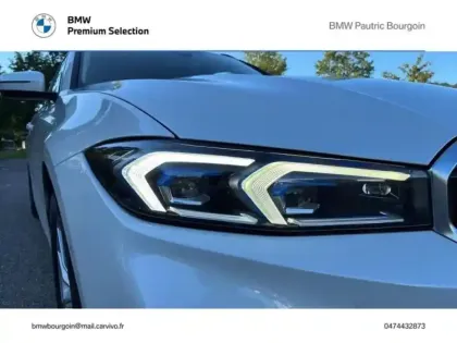 Photo 15 BMW Serie 3 Série 3 Touring 318dA 150ch Business Design
