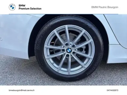 Photo 13 BMW Serie 3 Série 3 Touring 318dA 150ch Business Design