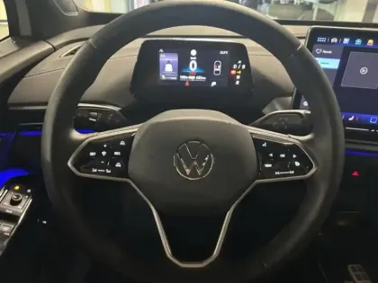 Photo 11 Volkswagen Id.5  286ch Pro 77kWh Life Max