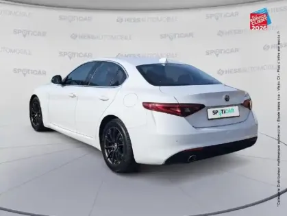 Photo 7 Alfa Romeo Giulia  2.2 JTD 160ch Super AT8 MY19