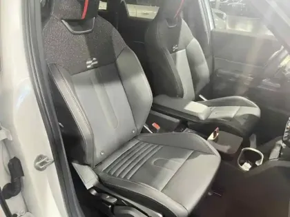 Photo 8 Mini Countryman  C 170ch JCW DKG7