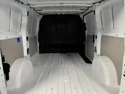 Photo 7 Volkswagen Transporter  Fg Van L1 2.0 TDI 150ch Business BVA8