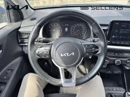Photo 8 Kia Stonic  1.0 T-GDi 100ch Active