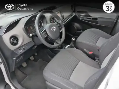 Photo 10 Toyota Yaris  70 VVT-i Ultimate 5p