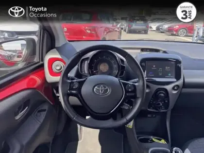 Photo 8 Toyota Aygo  1.0 VVT-i 72ch x-play 5p MY20