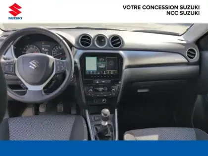 Photo 13 Suzuki Vitara  1.4 Boosterjet Hybrid 129ch Privilège Allgrip MY24