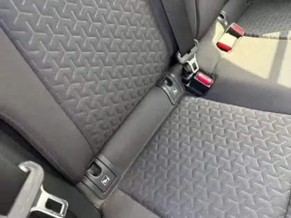 Photo 14 Toyota Yaris  Cross 116h Design MY22