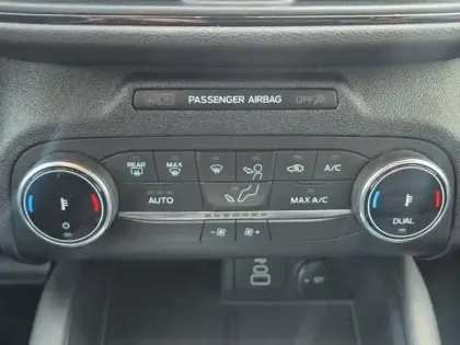 Photo 14 Ford Kuga  2.5 Duratec 225ch PHEV ST-Line BVA