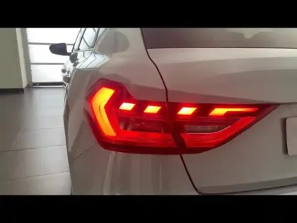 Photo 7 Audi A1  Sportback 30 TFSI 116ch S line plus S tronic 7