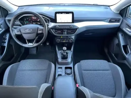 Photo 5 Ford Focus  1.5 TDCi 120ch Stop&Start Titanium