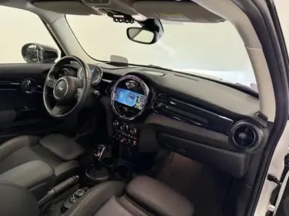 Photo 6 Mini Mini  Cooper 136ch Edition Premium Plus BVA7