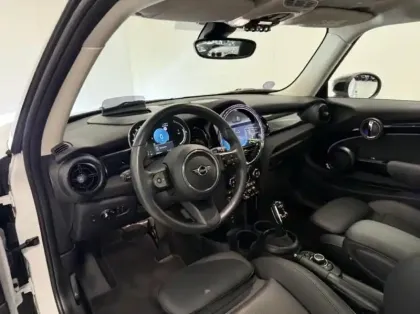 Photo 5 Mini Mini  Cooper 136ch Edition Premium Plus BVA7