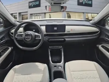 Photo 8 Fiat 600  1.2 Hybrid 100ch La Prima DCT6