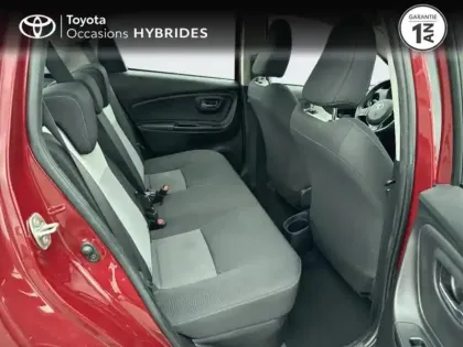 Photo 6 Toyota Yaris  HSD 100h Dynamic 5p