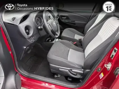 Photo 10 Toyota Yaris  HSD 100h Dynamic 5p