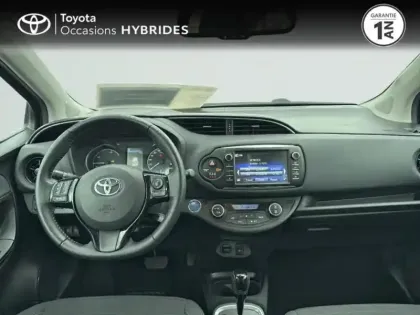 Photo 7 Toyota Yaris  HSD 100h Dynamic 5p