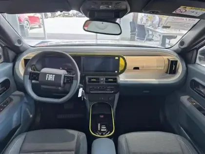 Photo 8 Fiat Panda Grande  1.2 Hybrid Turbo 110ch La Prima eDCT6