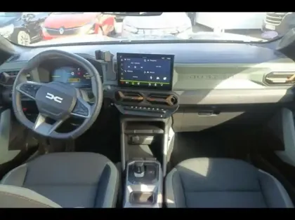 Photo 8 Dacia Duster  1.6 hybrid 140ch Extreme