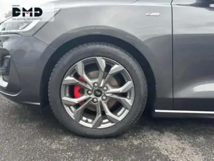 Photo 12 Ford Focus  1.0 Flexifuel mHEV 125ch ST-Line Style
