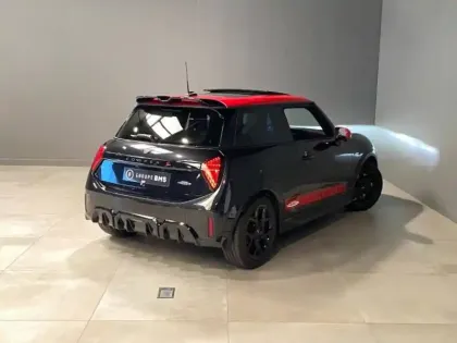 Photo 6 Mini Cooper  3 Portes S 204ch JCW DKG7