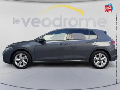 Photo 8 Volkswagen Golf  1.0 eTSI OPF 110ch Life DSG7