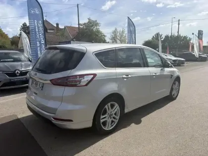 Photo 19 Ford S-max  2.0 EcoBlue 150ch Titanium Euro6.2 7 PLACES