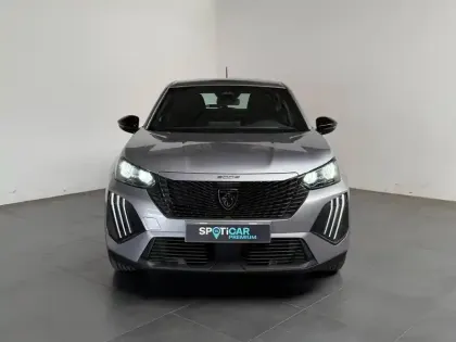 Photo 16 Peugeot 2008  1.2 Hybrid 145ch Style e-DCS6