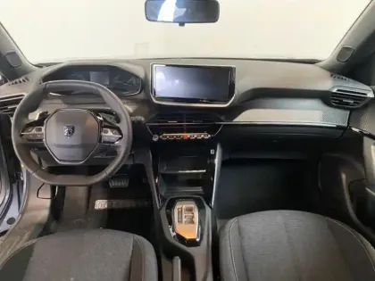 Photo 6 Peugeot 2008  1.2 Hybrid 145ch Style e-DCS6
