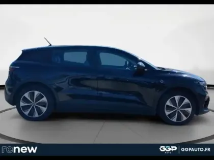 Photo 5 Renault Megane  E-Tech Electric EV60 130ch Evolution ER super charge -B