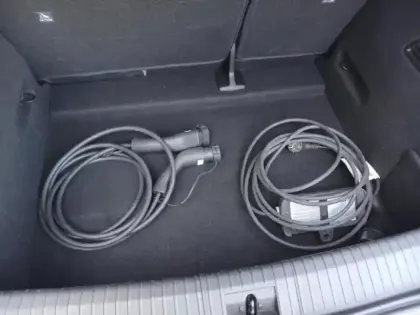 Photo 9 Renault Megane  E-Tech Electric EV60 130ch Evolution ER super charge -B