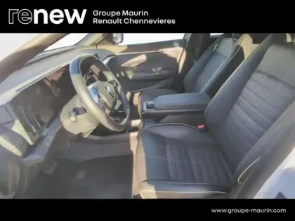 Photo 8 Renault Megane  E-Tech Electric EV60 220ch Iconic super charge -C