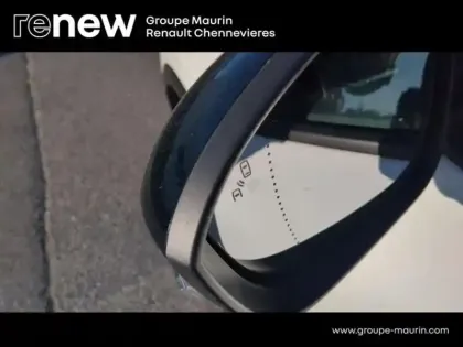 Photo 13 Renault Megane  E-Tech Electric EV60 220ch Iconic super charge -C