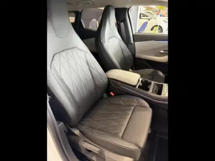 Photo 10 Ford Explorer  286ch Extended Range 79kWh Pack Premium RWD