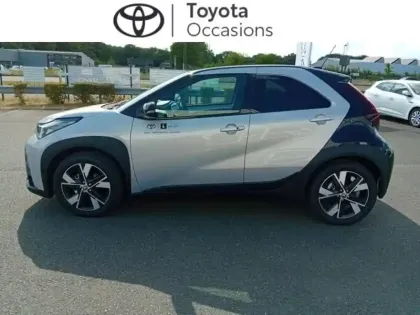 Photo 5 Toyota Aygo X  116h Graphic