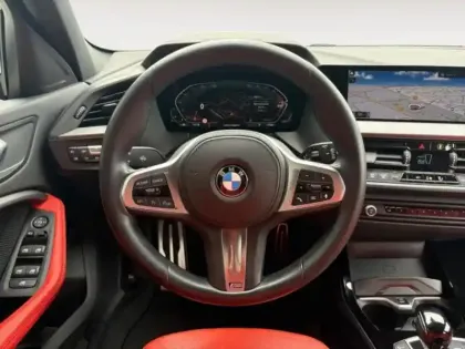 Photo 11 BMW Serie 1 Série 1 118iA 136ch M Sport DKG7