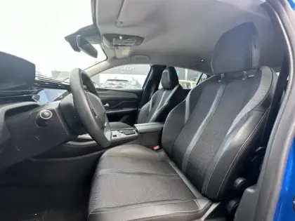 Photo 10 Peugeot 308  1.5 BlueHDi 130ch S&S Allure Pack