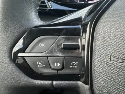 Photo 6 Peugeot 308  1.5 BlueHDi 130ch S&S Allure Pack