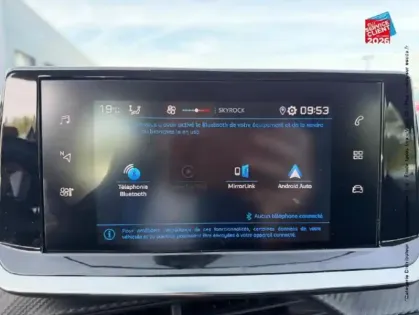 Photo 10 Peugeot 208  1.5 BlueHDi 100ch S/S Active CarPlay