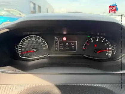 Photo 5 Peugeot 208  1.5 BlueHDi 100ch S/S Active CarPlay